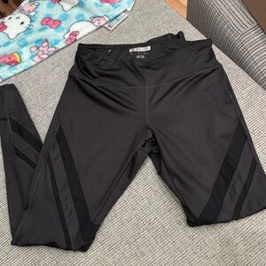 Get both workouts leggings for 1 price